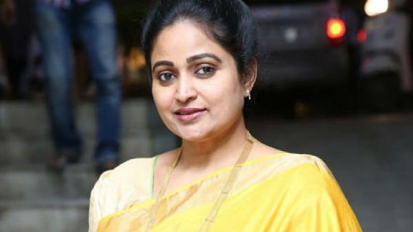 కూల్చివేతలు, కక్ష సాధింపు చర్యలు తప్ప ఏడాది పాలనలో ఏం చేశారు 