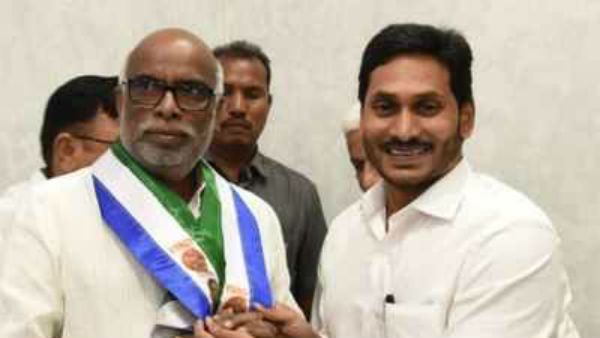  డొక్కా ఎన్నిక సంకేతాలు...