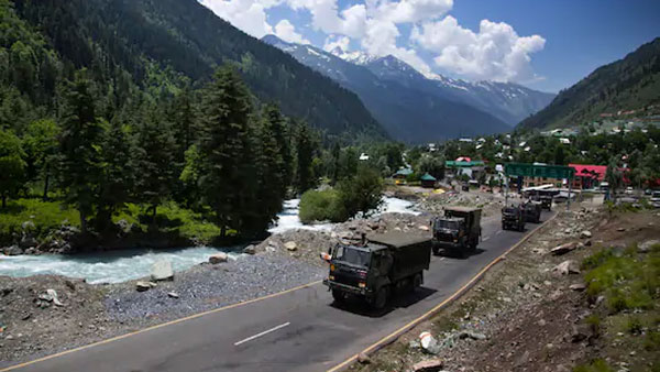 రేపు రష్యాకు రాజ్‌నాథ్..