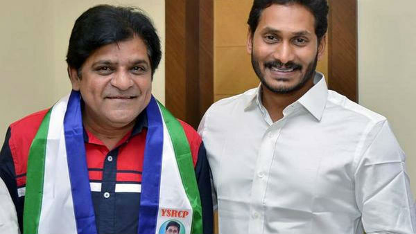  కీలక భేటీకి వారు డుమ్మా....
