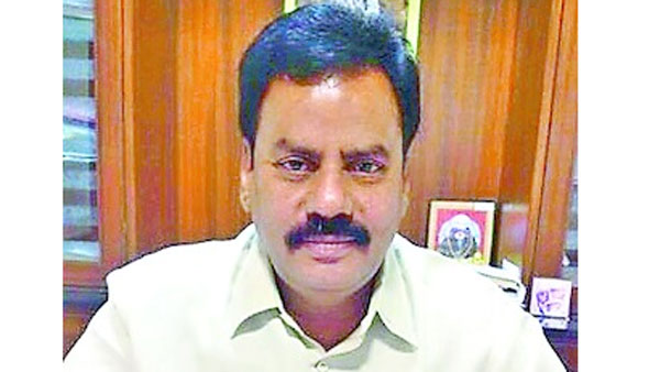 2004లో అసెంబ్లీకి