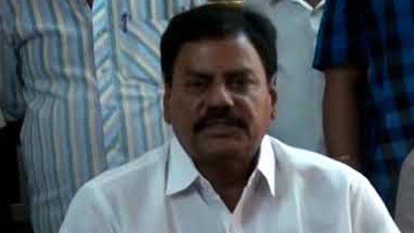 మాజీ మంత్రి అమర్‌నాథ్ రెడ్డి పెత్తనమేనా?