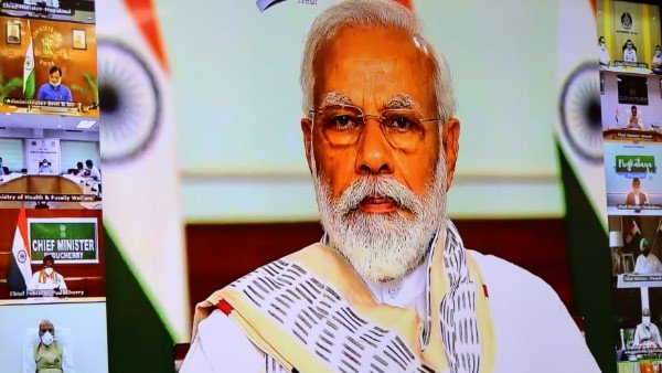 ఉద్రిక్తల నేపథ్యంలోనే సీఎంల భేటీ..