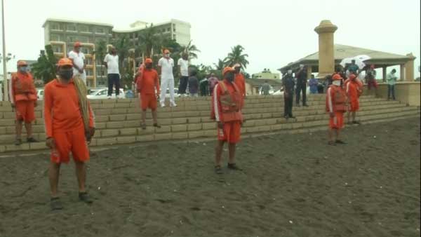  అయోమయంలో బృహన్ ముంబాయి కార్పోరేషన్ అధికరులు.. 