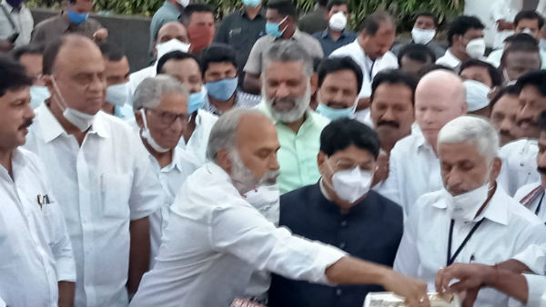 వైసీపీకే జనసేన ఓటు..