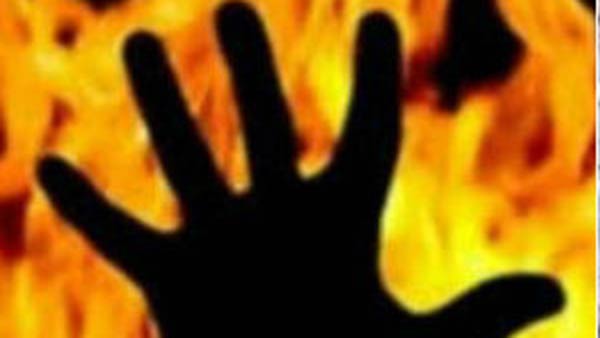  ప్రియుడి బెడ్ రూంలో భార్య