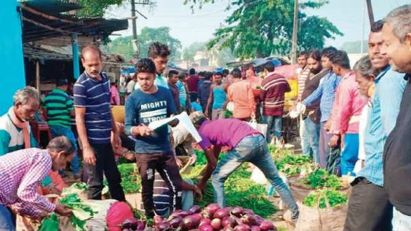 తొలుత వ్యాపారికి..?