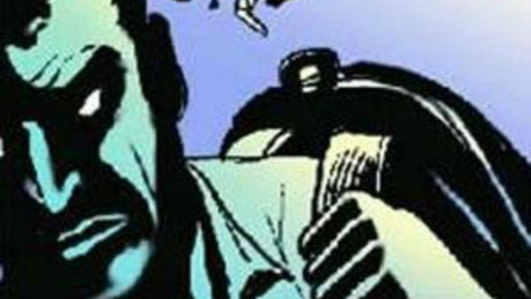 ఎక్కడ నెగ్గాలో కాదు.. ఎక్కడ తగ్గాలో తెలిసిన డెలివరీ బాయ్..