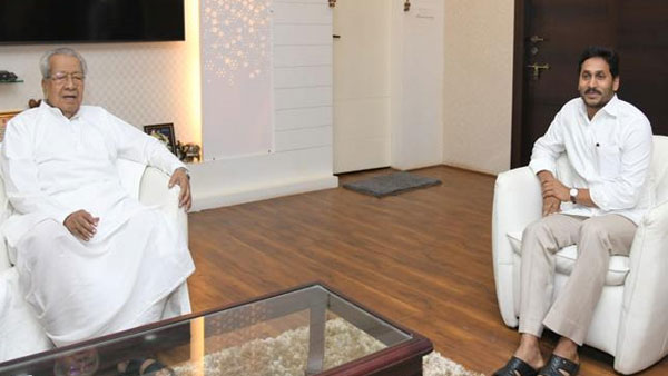 గవర్నర్ తో జగన్ భేటీ...