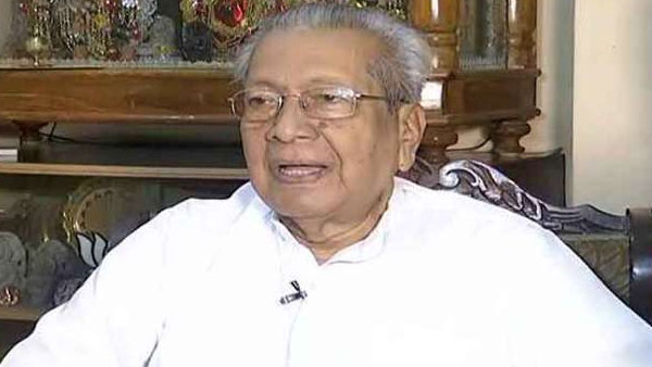 అసలేం జరుగుతోందంటే.. అసలేం జరుగుతోందంటే..