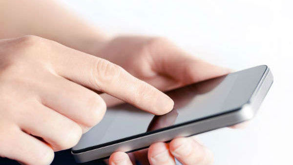 యాంకర్లకు కూడా బూతులు.. ఉన్మాదుల ఇంటర్య్వూలు ఎందుకంటున్న నెటిజన్లు.. 