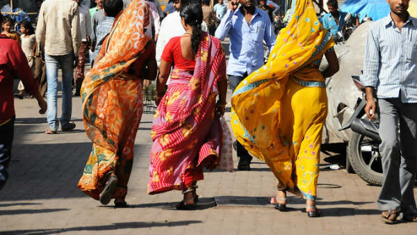 తల్లిదండ్రులకూ తెలుసు... కానీ...