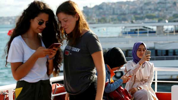 మాట వినకుంటే భారీ కోతలు..