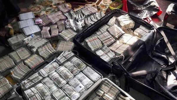 వైఎస్ భారతి రెడ్డి కంపెనీకి.. వైఎస్ భారతి రెడ్డి కంపెనీకి..