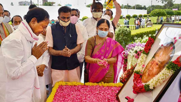 మూడు ఎమ్మెల్సీలు ఖాళీ..