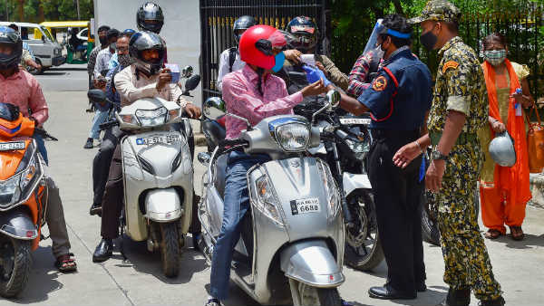 సర్దుకున్నారా..... రైట్ రైట్ సర్దుకున్నారా..... రైట్ రైట్