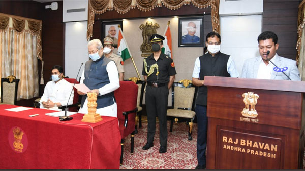 venugopala krishna and appala raju sworn in as new ministers in jagan cabinet