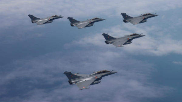 వింగ్ కమాండర్ మనీష్ సింగ్.. వింగ్ కమాండర్ మనీష్ సింగ్..