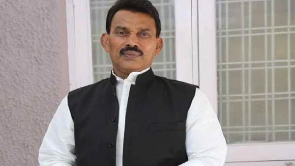 మంత్రి, ఆయన భార్యకు పాజిటివ్ మంత్రి, ఆయన భార్యకు పాజిటివ్