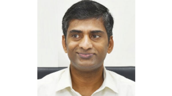 తర్వాత స్ధానాల్లో వారిద్దరూ...