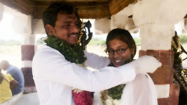 కేంద్ర మంత్రి దగ్గర ఉద్యోగమంటూ.. కేంద్ర మంత్రి దగ్గర ఉద్యోగమంటూ..