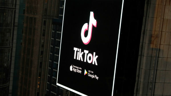  33 లక్షల మంది ఫాలోవర్స్