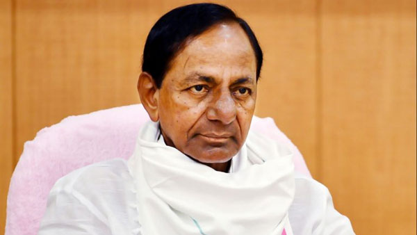 ఫామ్‌హౌజ్‌లో సీఎంవో సెటప్..