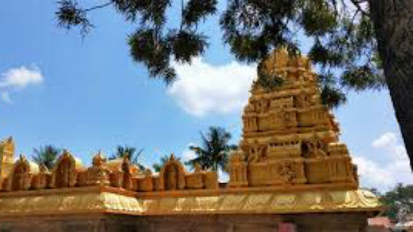  కర్ణాటక, ఆంధ్రా, తమిళనాడు భక్తులు