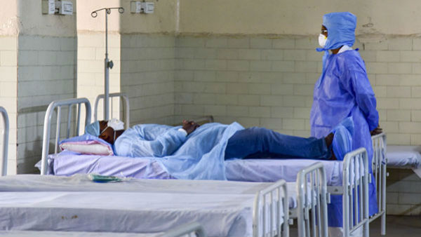 తెలంగాణలో పెరుగుతున్న కేసులు