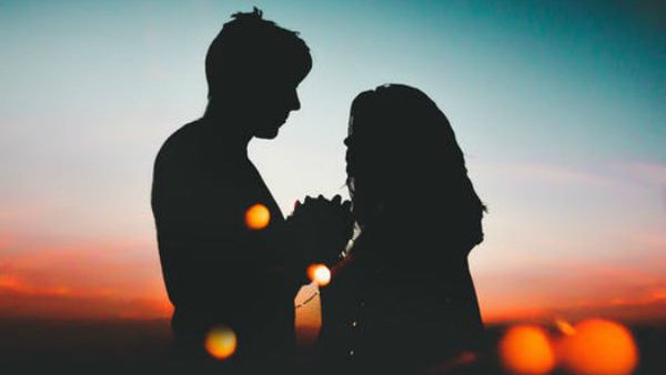 భార్యకు కరోనా పాజిటివ్ భార్యకు కరోనా పాజిటివ్