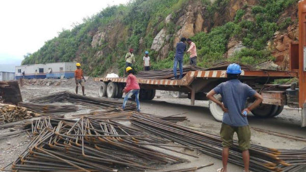 Polavaram Project works continues amid floods in Andhar Pradesh 