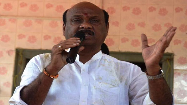 పట్టుబడితే మీ వాళ్లు కాదా విజయసాయీ..?