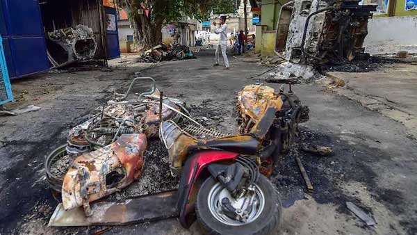  హోమ్ మంత్రి అనుమానాలు