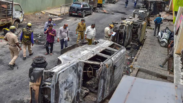  Bengaluru violence: Sec 144 extended, toll rose to 4, 52 FIRs 264 arrested, dk slams bjp