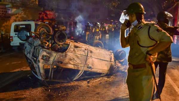 అసాంఘిక చర్యలు రెచ్చగొట్టే సాధనంగా సోషల్ మీడియాను వాడొద్దు : కేటీఆర్
