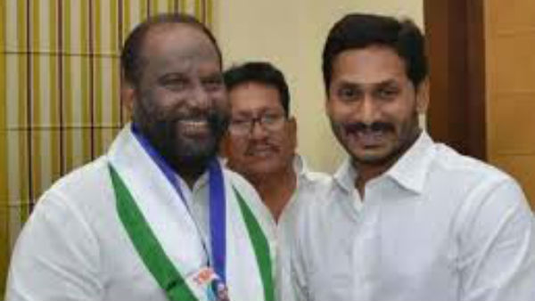  జగన్‌ను ఏమీ చేయలేరు..