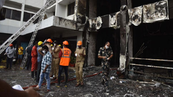  విమర్శలను దారి మళ్లించేందుకే ?