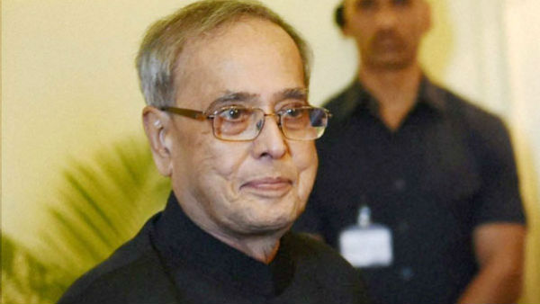 Pranab Mukherjees health still Critical .. Sharmishtha pray for her father and tweeted Pranab Mukherjees health still Critical .. Sharmishtha pray for her father and tweeted