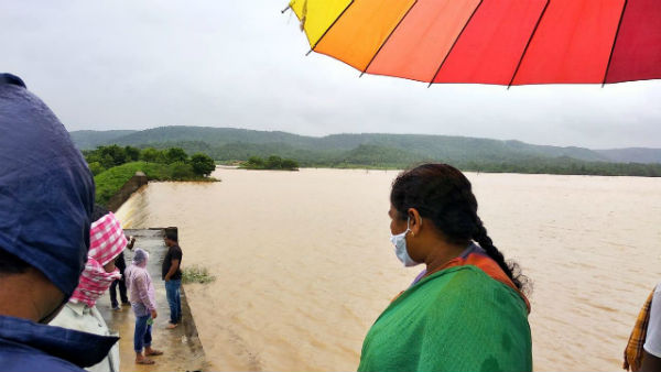 ములుగు, ఏటూరునాగారం గోదావరి వరదముంపు ప్రాంతాలలో సీతక్క పర్యటన ములుగు, ఏటూరునాగారం గోదావరి వరదముంపు ప్రాంతాలలో సీతక్క పర్యటన