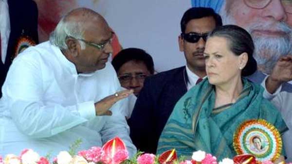 జేజేమ్మకు జై...జై...జై