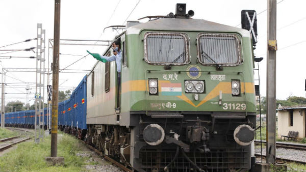 ఆరునెలలు ప్రయోగాత్మకంగా.. ఆరునెలలు ప్రయోగాత్మకంగా..