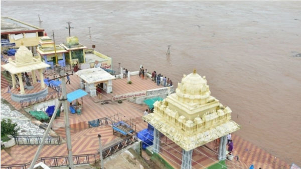 భద్రాచలం రెవెన్యూ డివిజన్ లో వరద ముంపులో పలు మండలాలు 