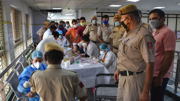 పీక్కుతింటున్న ఆసుపత్రులు