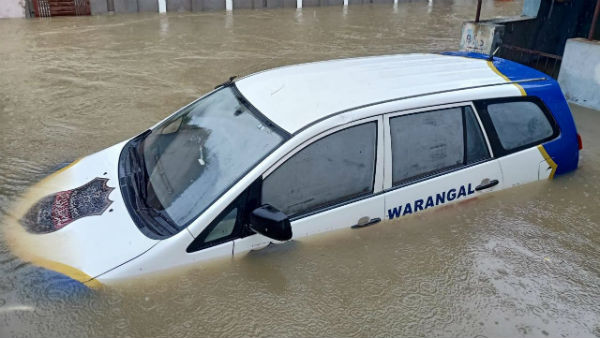 వరదలు తగ్గినా ప్రజల్లో తగ్గని ఆగ్రహం .. నాలాల కబ్జాలపై ఓరుగల్లు వాసుల అసహనం వరదలు తగ్గినా ప్రజల్లో తగ్గని ఆగ్రహం .. నాలాల కబ్జాలపై ఓరుగల్లు వాసుల అసహనం