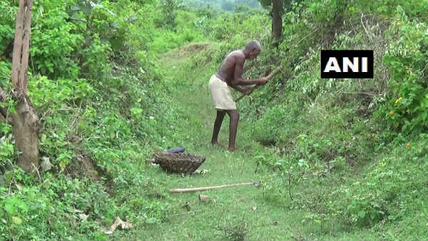 30 ఏళ్లు.. 3 కి.మీ కాలువ.. 30 ఏళ్లు.. 3 కి.మీ కాలువ..