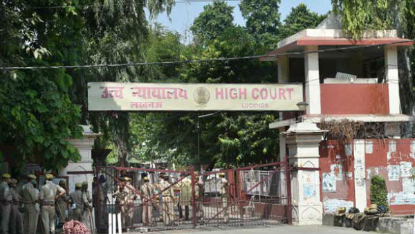 రివర్స్‌లో సీబీఐ దర్యాప్తు..