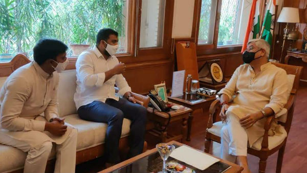 AP Water resources minister Anil Kumar Yadav meets Jal Shakti Minister Gajendra Singh Shekhawat