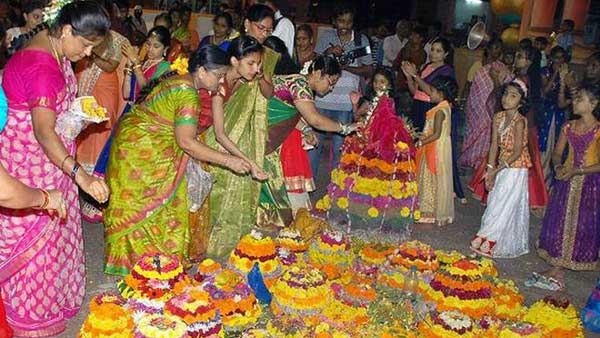 అమావాస్య రోజున... అమావాస్య రోజున...