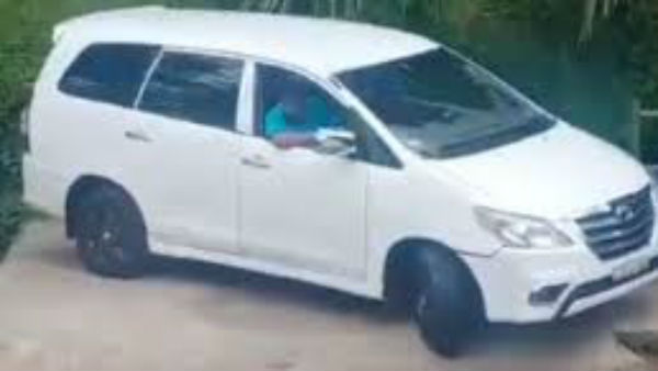 ముందుకు వెనక్కి అని.. ముందుకు వెనక్కి అని..