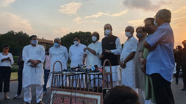 ఫటాఫట్ బిల్లుల ఆమోదం.. ఫటాఫట్ బిల్లుల ఆమోదం..